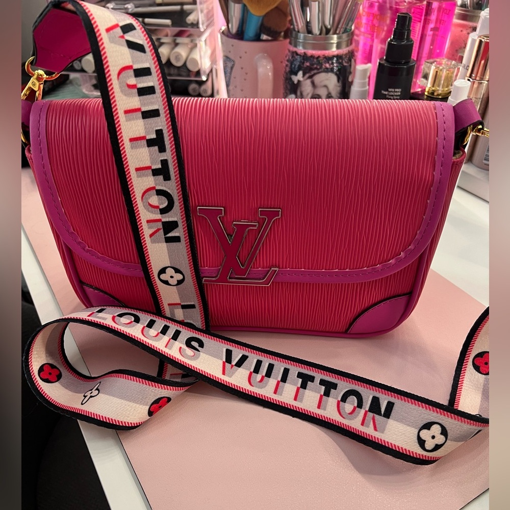Cute pink handbag